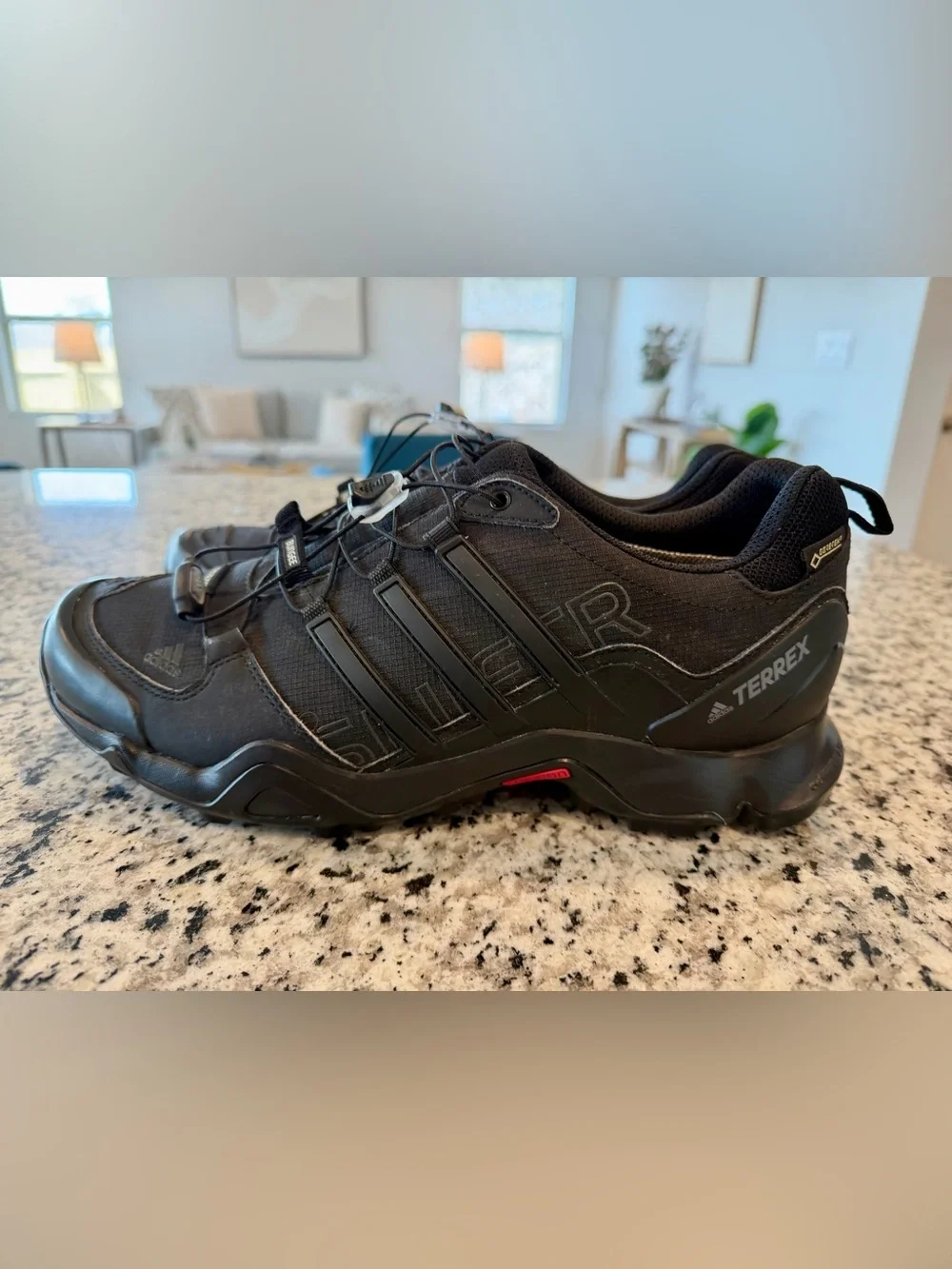 Adidas Terrex Swift R2 GTX Shoes Men's Size 11 Goretex Black Hiking Sneakers